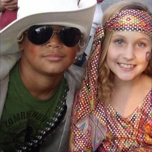 Meet your Posher, Larry